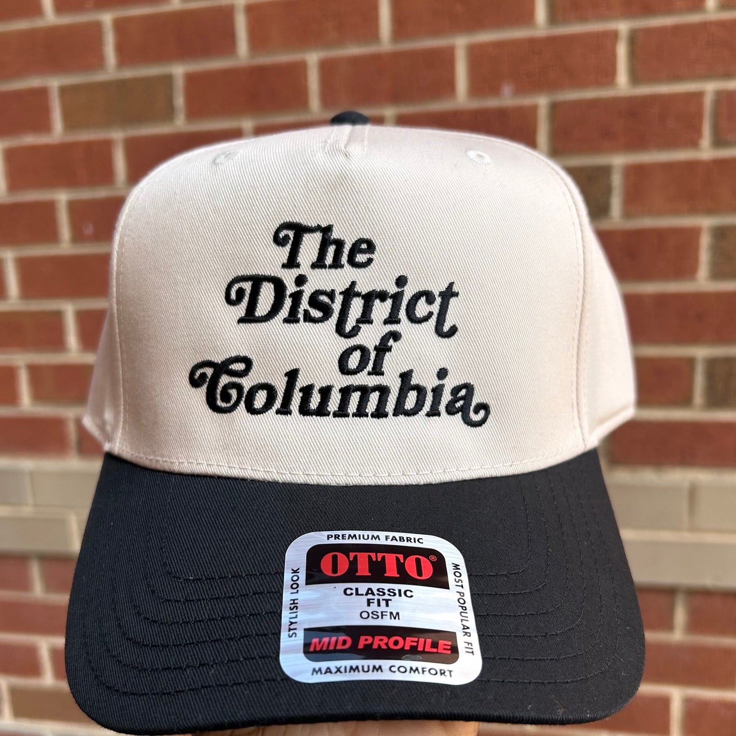 The District of Columbia“ 5-panel mid-rise snapback hat